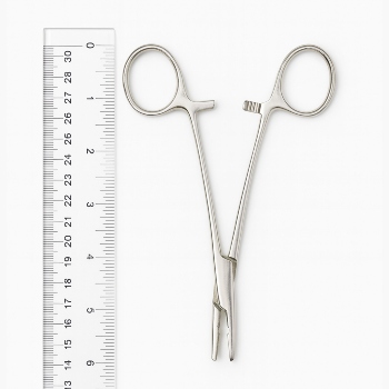 Crile Wood Needle Holder 6"